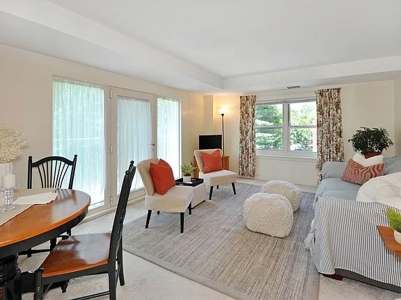 1 Watermill Place, Unit 306 Arlington, MA 02476 - Photo 8 of 35