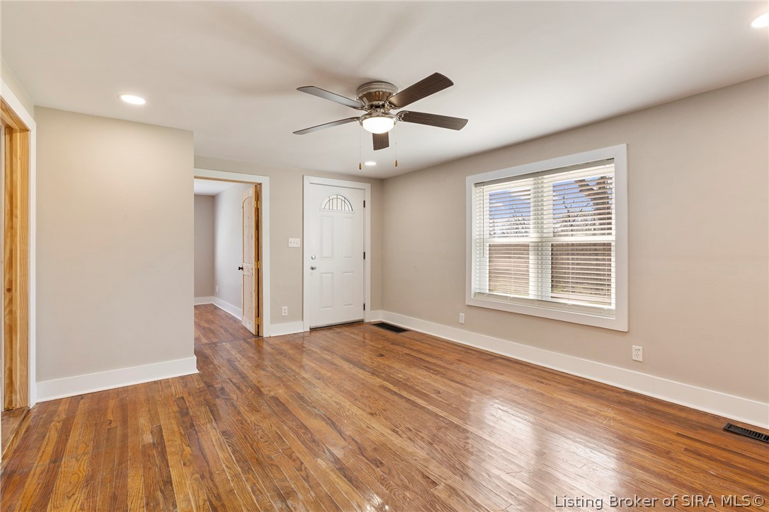 7658 Pekin Road Greenville, IN 47124 - Photo 26 of 56