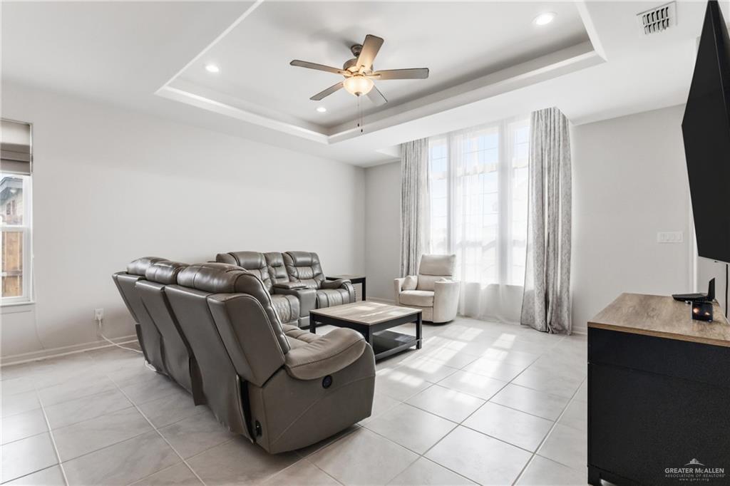 14204 Boykin Crk Road McAllen, TX 78504 - Photo 7 of 27