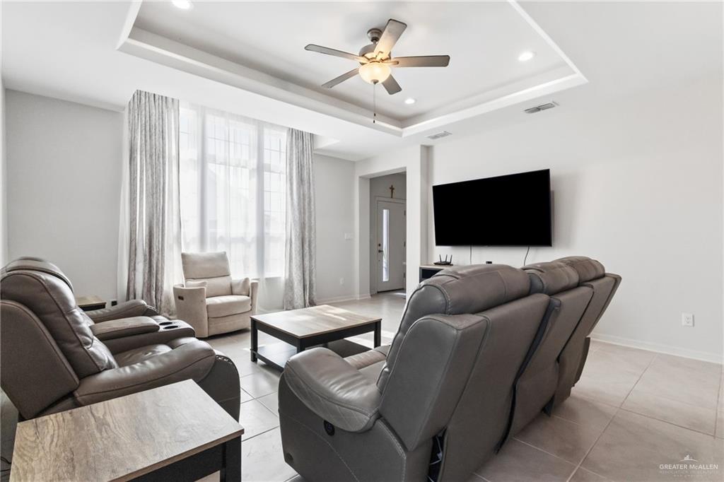 14204 Boykin Crk Road McAllen, TX 78504 - Photo 8 of 27