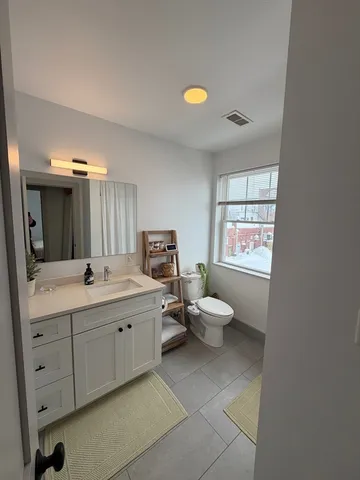 $2,200 | 5 West Dane Street, Unit 10, Beverly, MA 01915