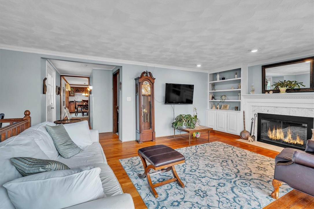 376 Parkside Drive Warwick, RI 02888 - Photo 10 of 41