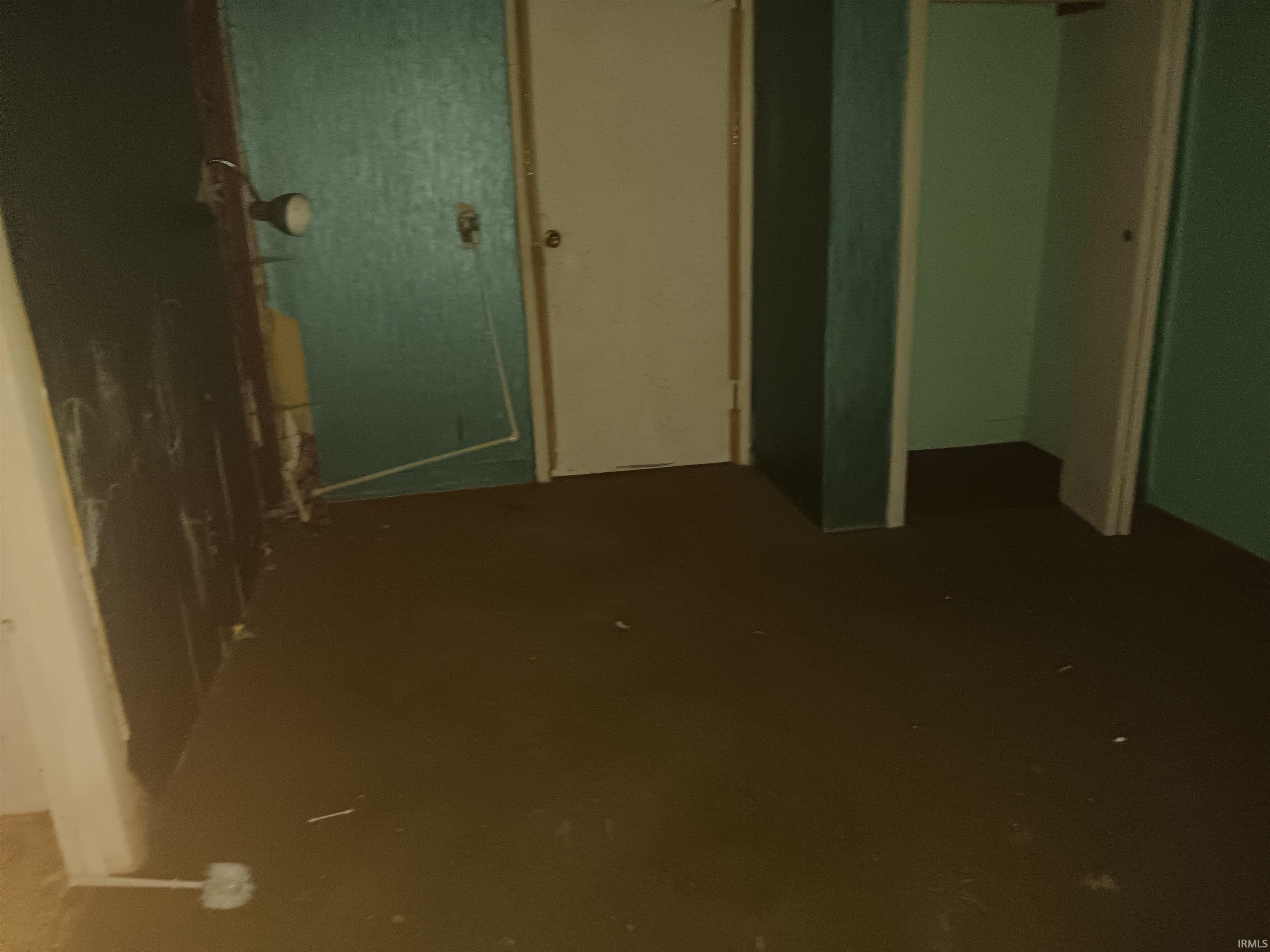 422 West Turner Street Bloomfield, IN 47424 - Photo 15 of 33