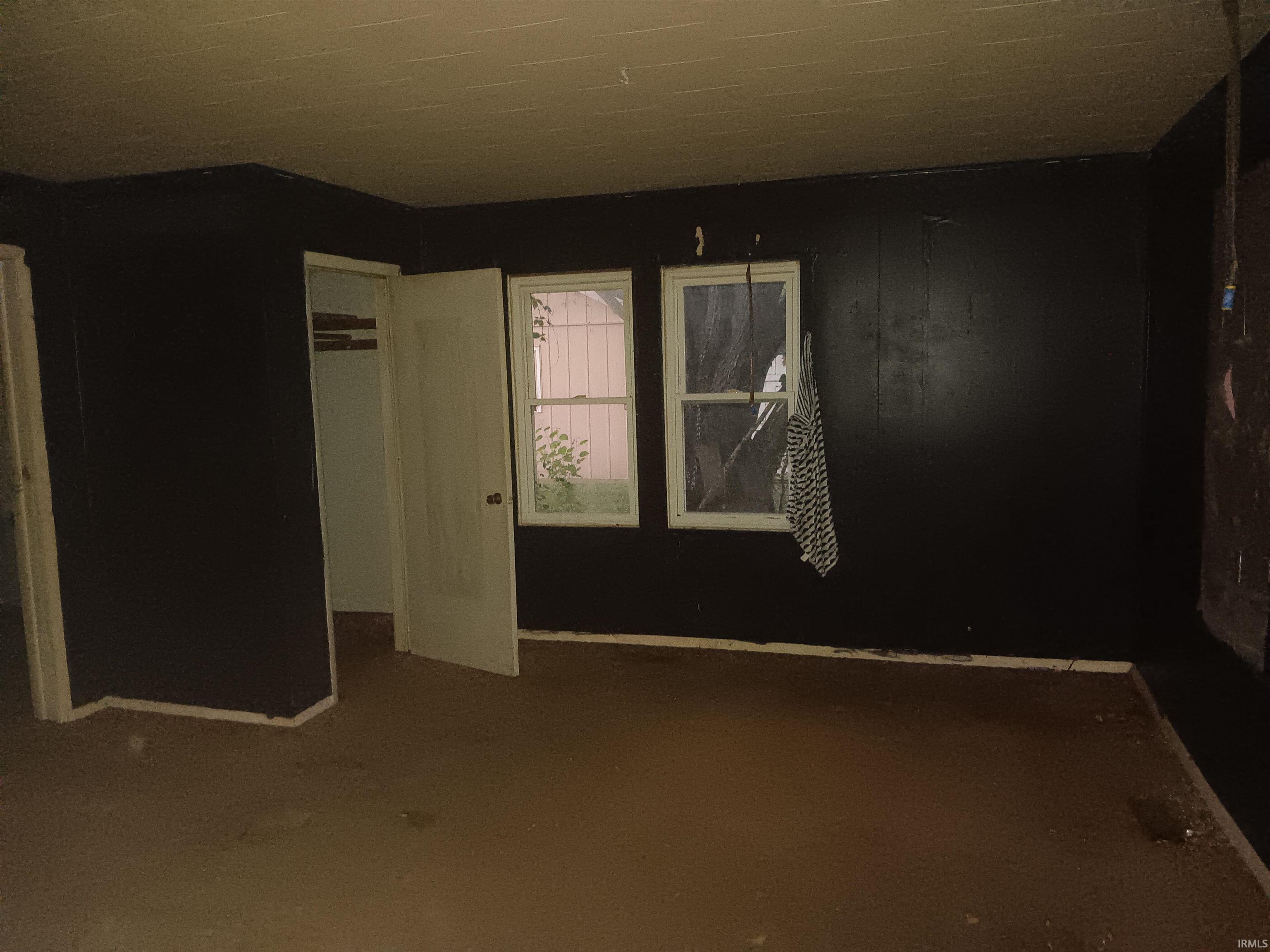 422 West Turner Street Bloomfield, IN 47424 - Photo 8 of 33