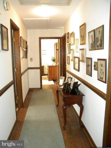 335 Jasontown Road Westminster, MD 21158 - Photo 14 of 30 Upstairs Hallway