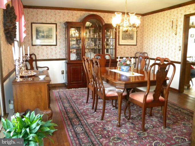 335 Jasontown Road Westminster, MD 21158 - Photo 20 of 30 Dining Room