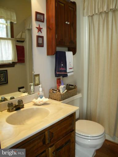 335 Jasontown Road Westminster, MD 21158 - Photo 29 of 30 Full Bath Main Level