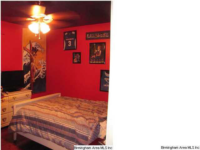 1421 Round Hl Road Birmingham, AL 35216 - Photo 11 of 21 Gallery Image 11