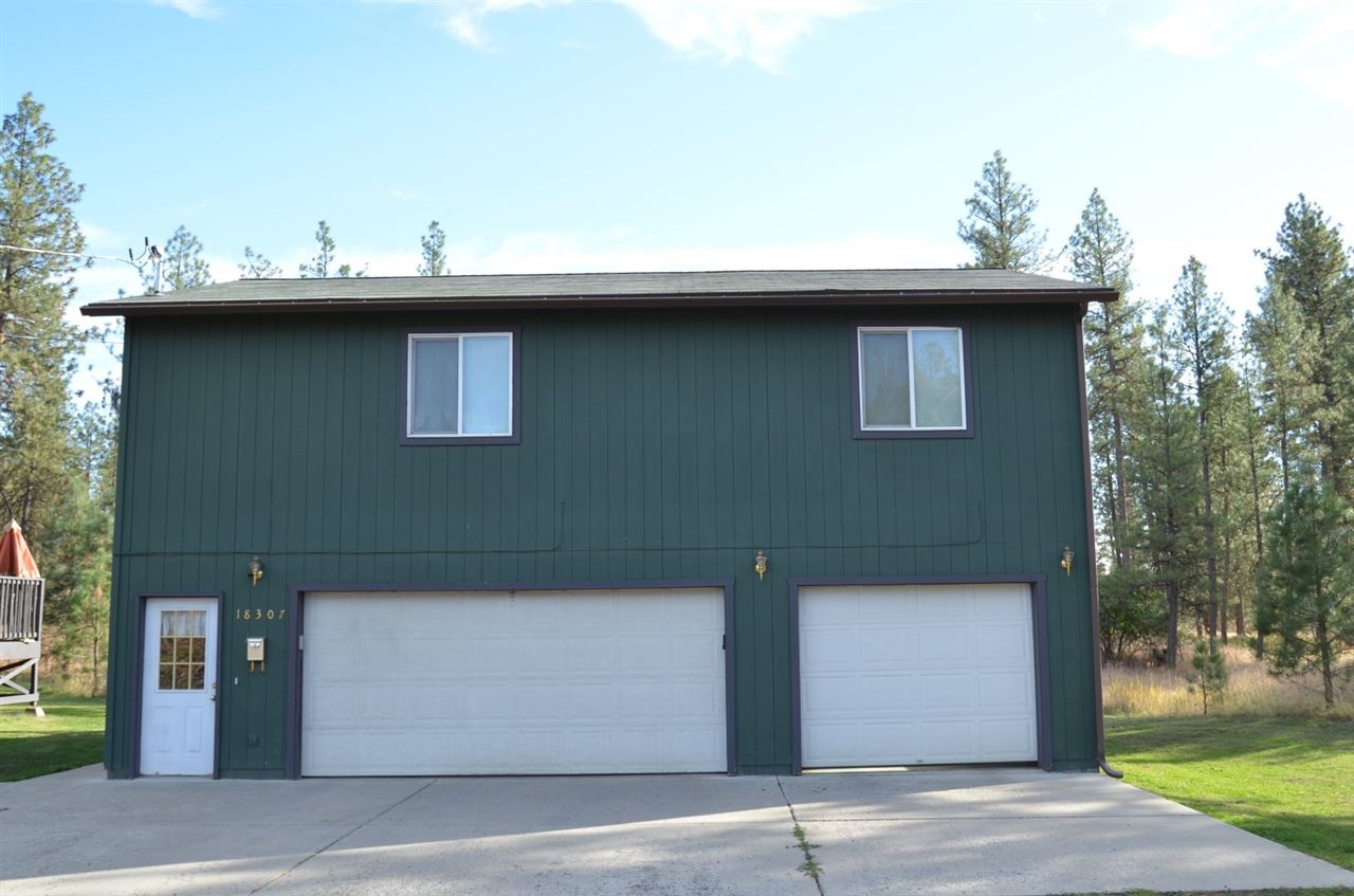 18307 West Salnave Road Cheney, WA 99004 - Photo 2 of 20