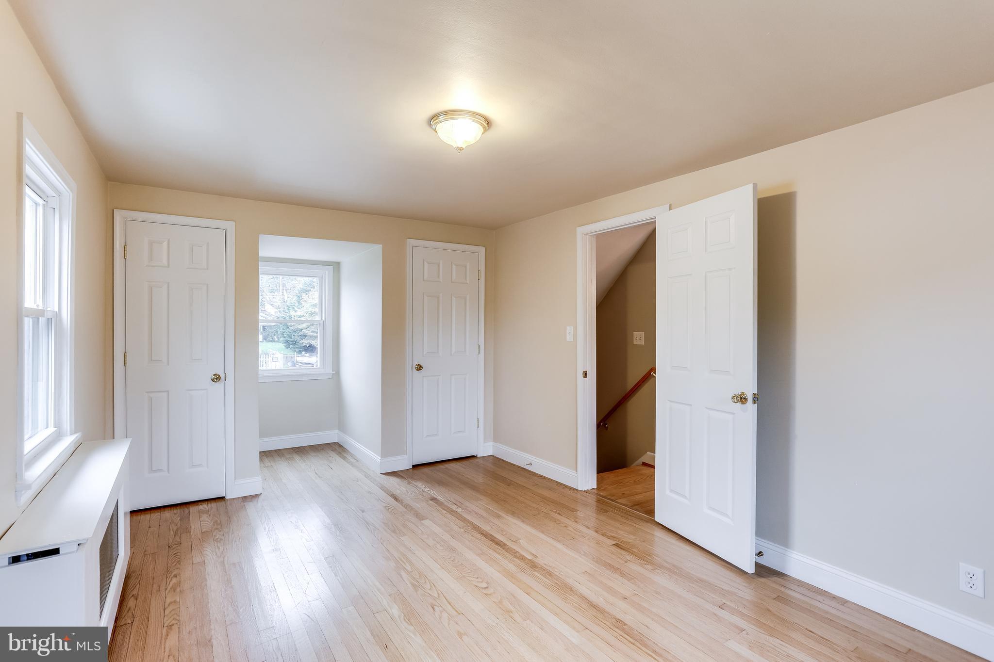 717 Devonshire Road Baltimore, MD 21229 - Photo 14 of 30 Generously sized bedrooms
