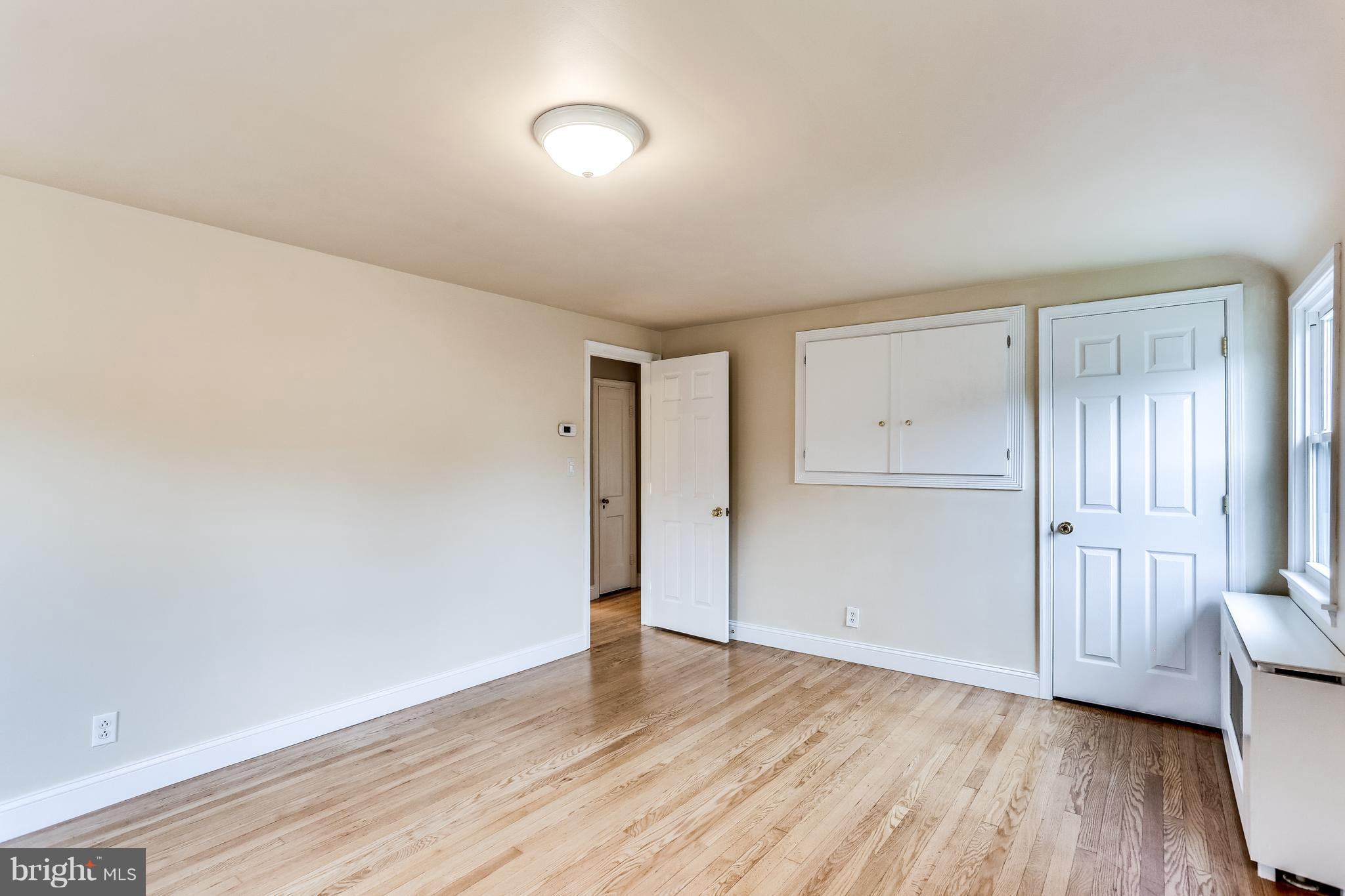 717 Devonshire Road Baltimore, MD 21229 - Photo 17 of 30 Bedroom