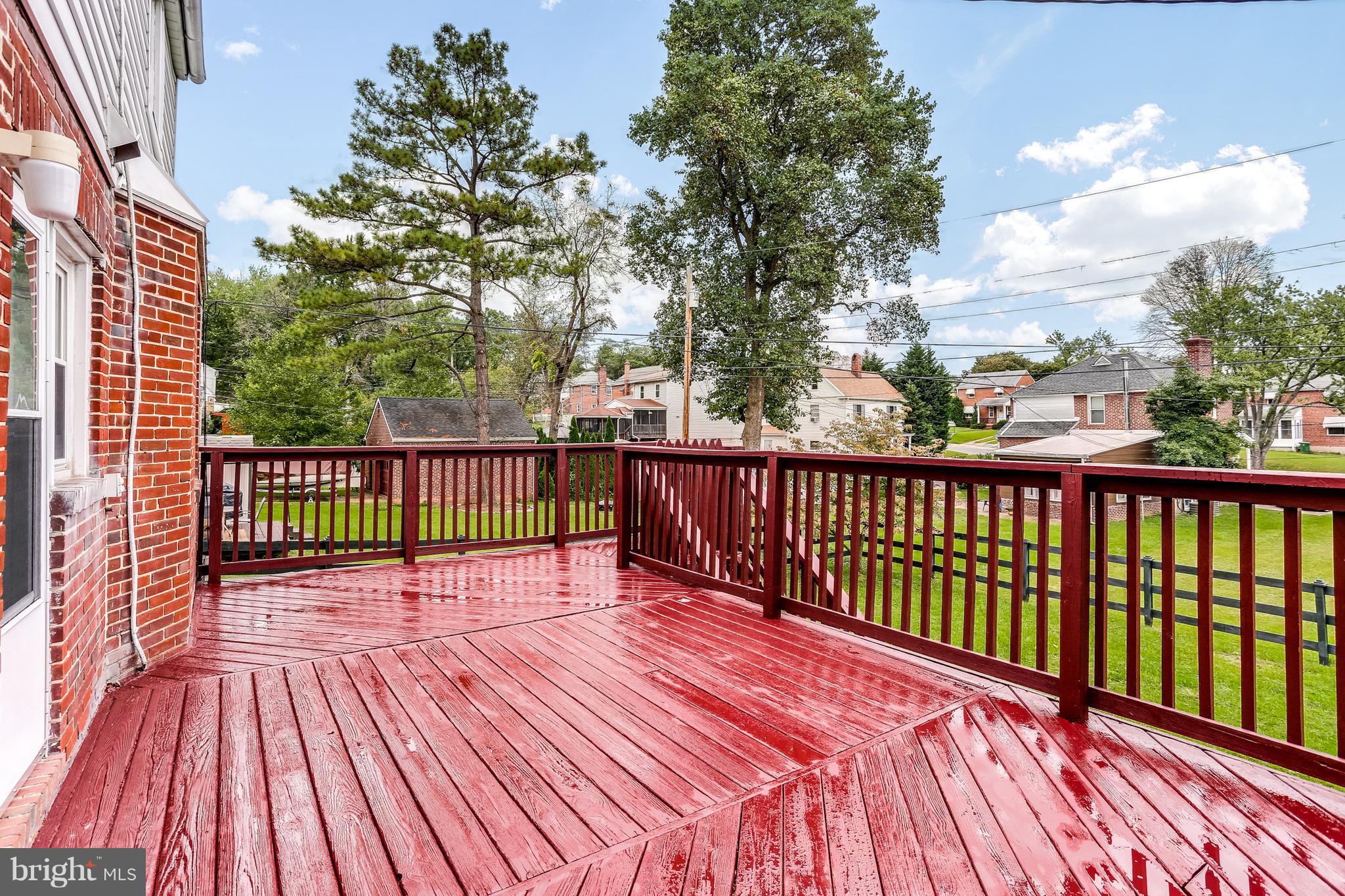 717 Devonshire Road Baltimore, MD 21229 - Photo 26 of 30 Spacious deck