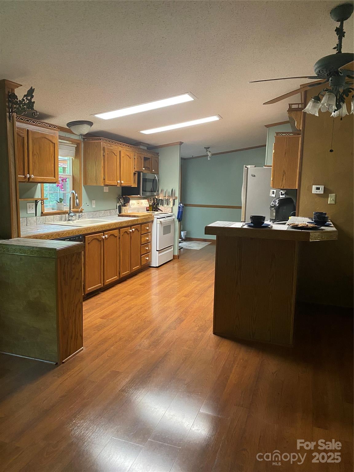 3213 Piedmont Road Morganton, NC 28655 - Photo 8 of 48