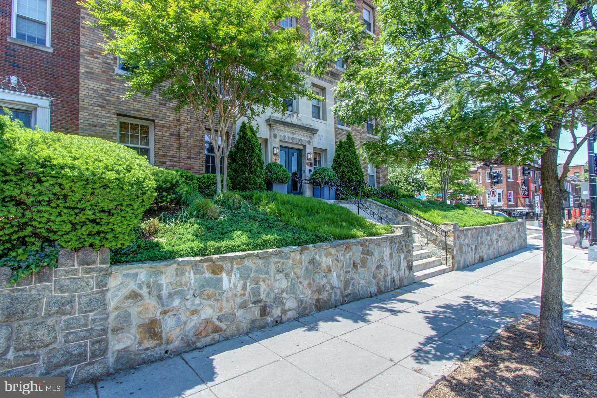 3446 Connecticut Avenue Northwest, Unit 505 Washington, DC 20008 - Photo 2 of 24 Exterior (Front)