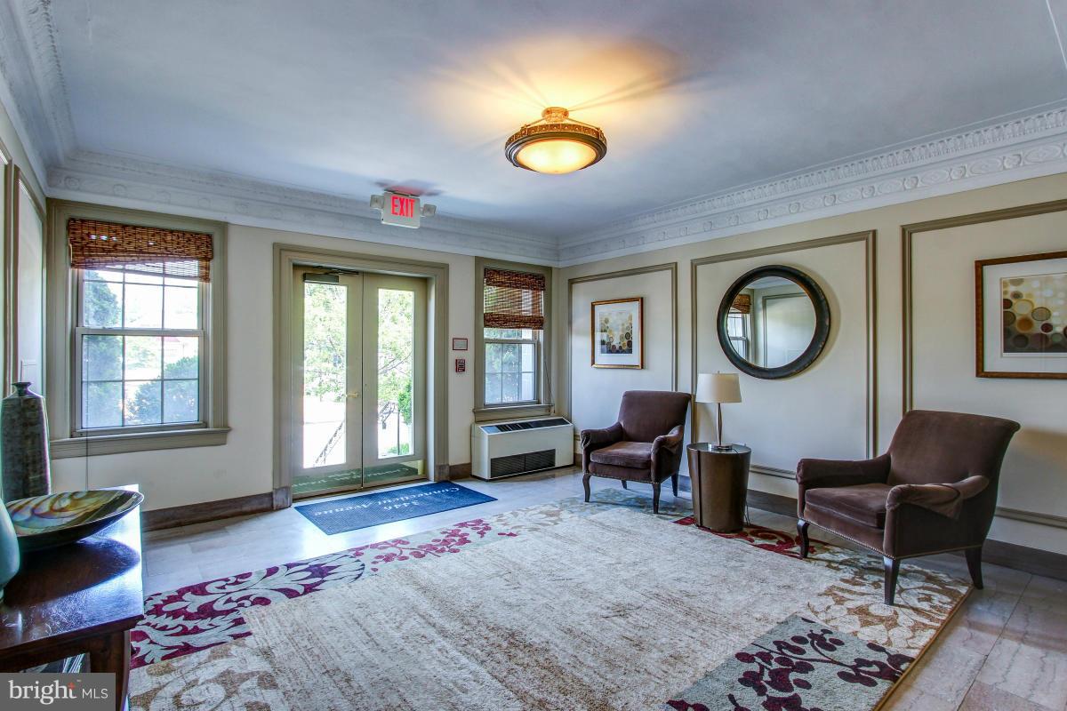 3446 Connecticut Avenue Northwest, Unit 505 Washington, DC 20008 - Photo 3 of 24 Lobby