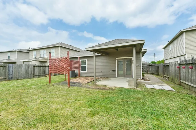 $1,800 | 19735 Crossfalls Lane, Cypress, TX 77433