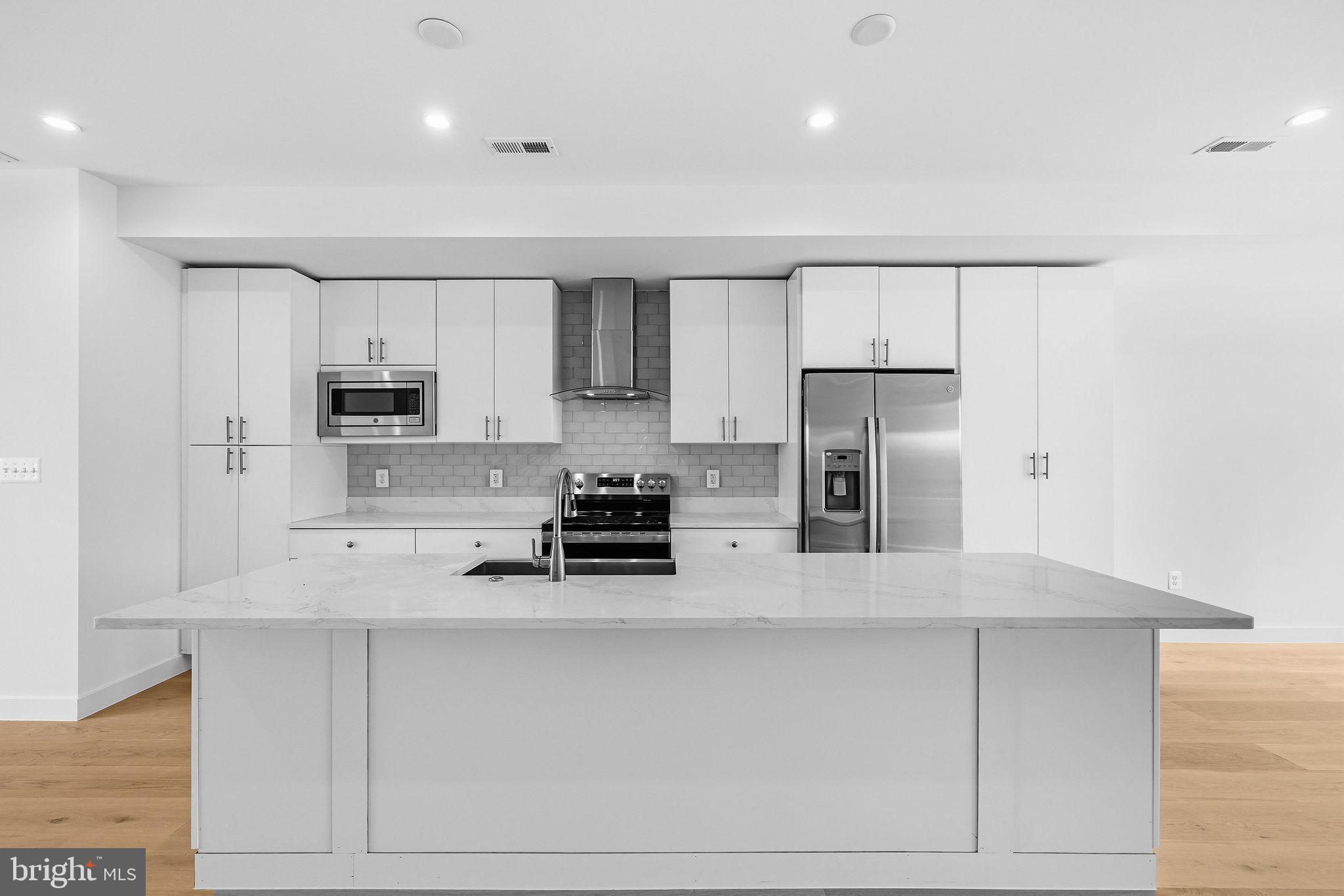 2534 Elvans Road Southeast Washington, DC 20020 - Photo 4 of 48