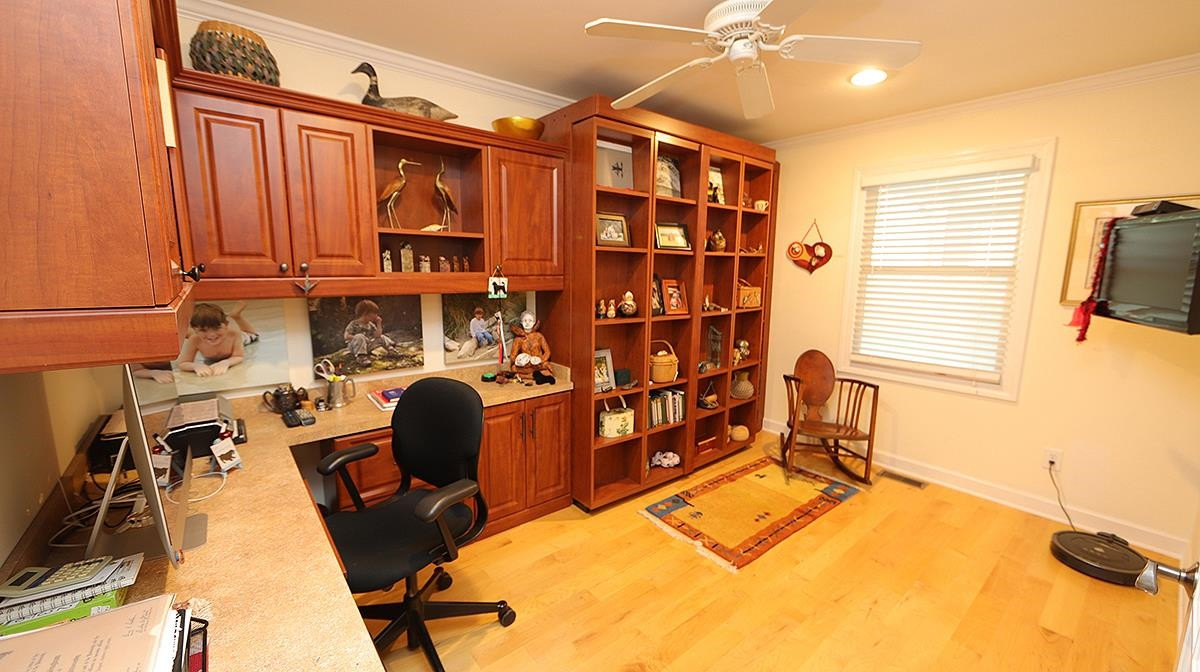 214 Marsh Avenue Raleigh, NC 27606 - Photo 18 of 29 Photo 18