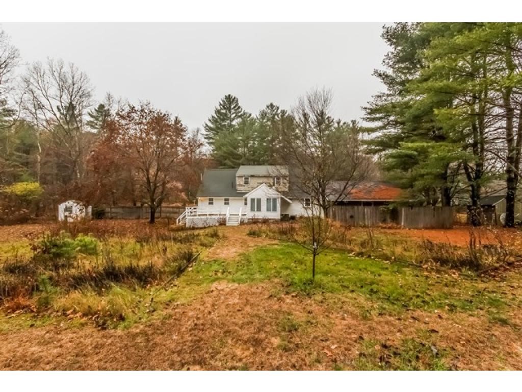201 South Merrimack Road Hollis, NH 03049 - Photo 5 of 25