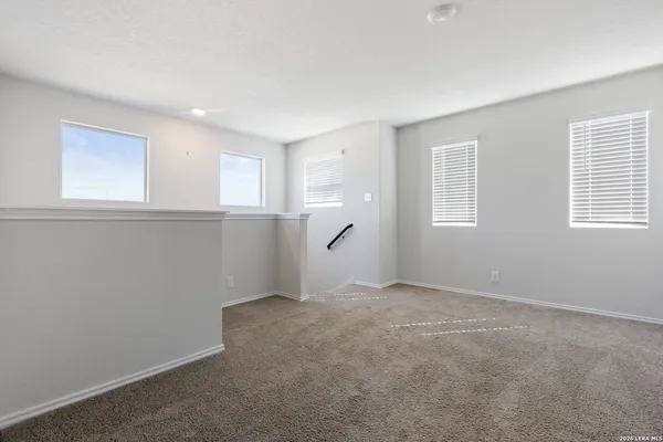 $1,695 | 831 Cozumel Emerald, San Antonio, TX 78253