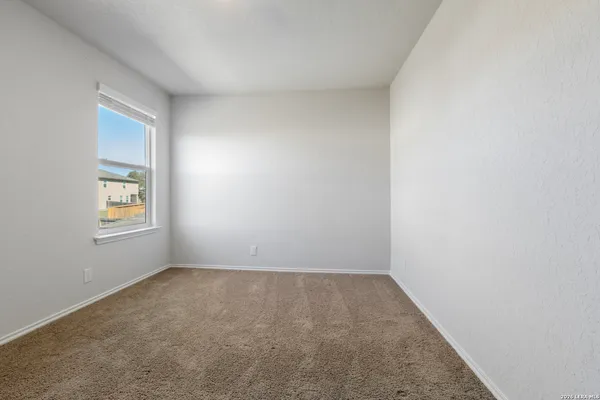 $1,695 | 831 Cozumel Emerald, San Antonio, TX 78253