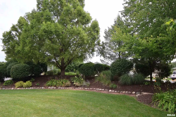 $474,800 | 5727 West Deer Park Drive, Peoria, IL 61615