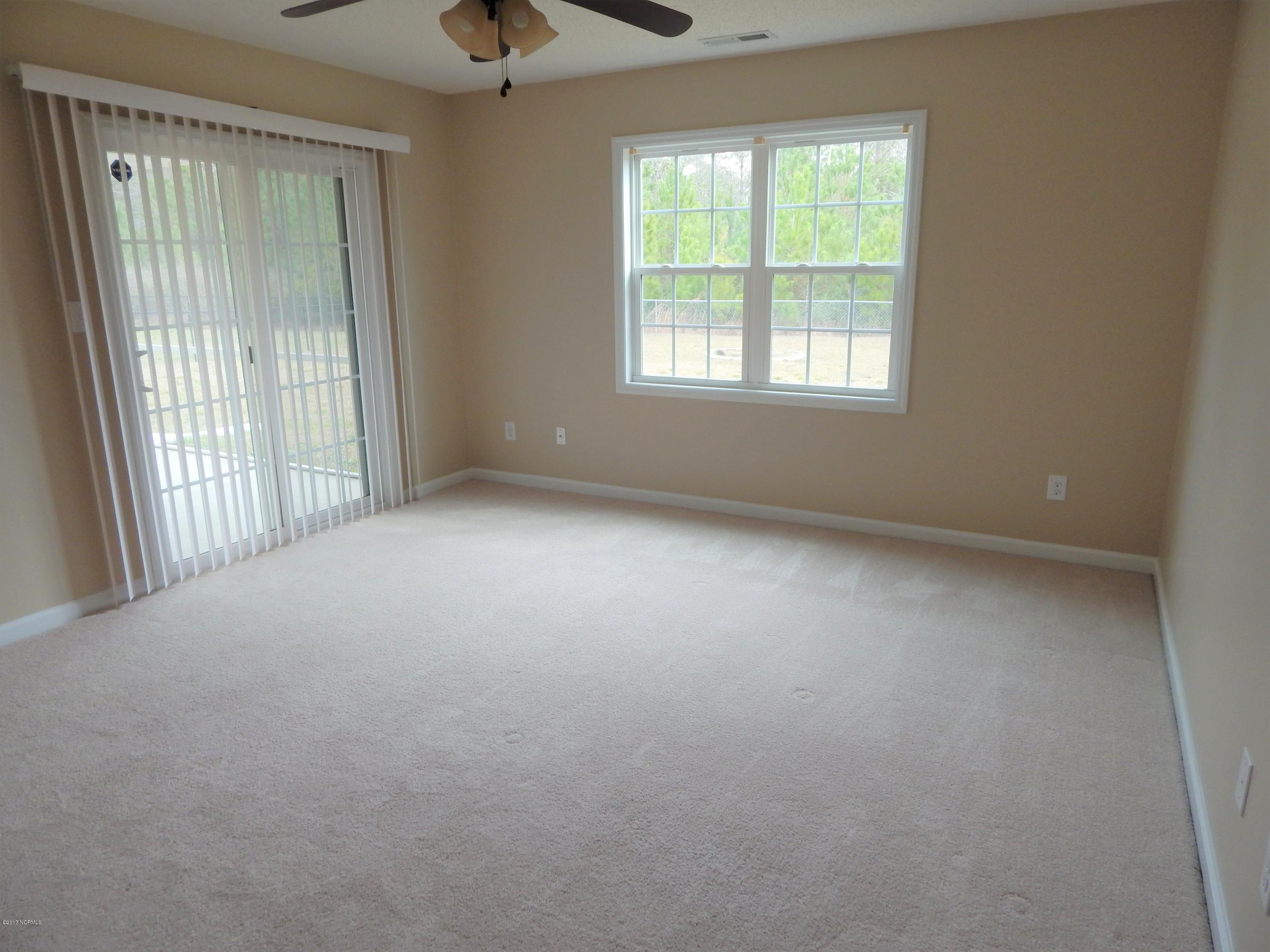 228 Loren Road Hubert, NC 28539 - Photo 13 of 26 DSCN7820