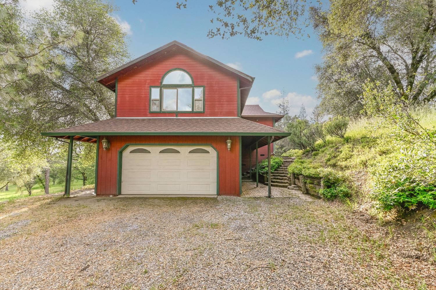 3090 Horseshoe Bend Road Somerset, CA 95684 - Photo 2 of 48