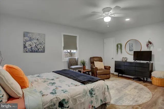 $376,500 | 16726 Broadfording Road, Hagerstown, MD 21740