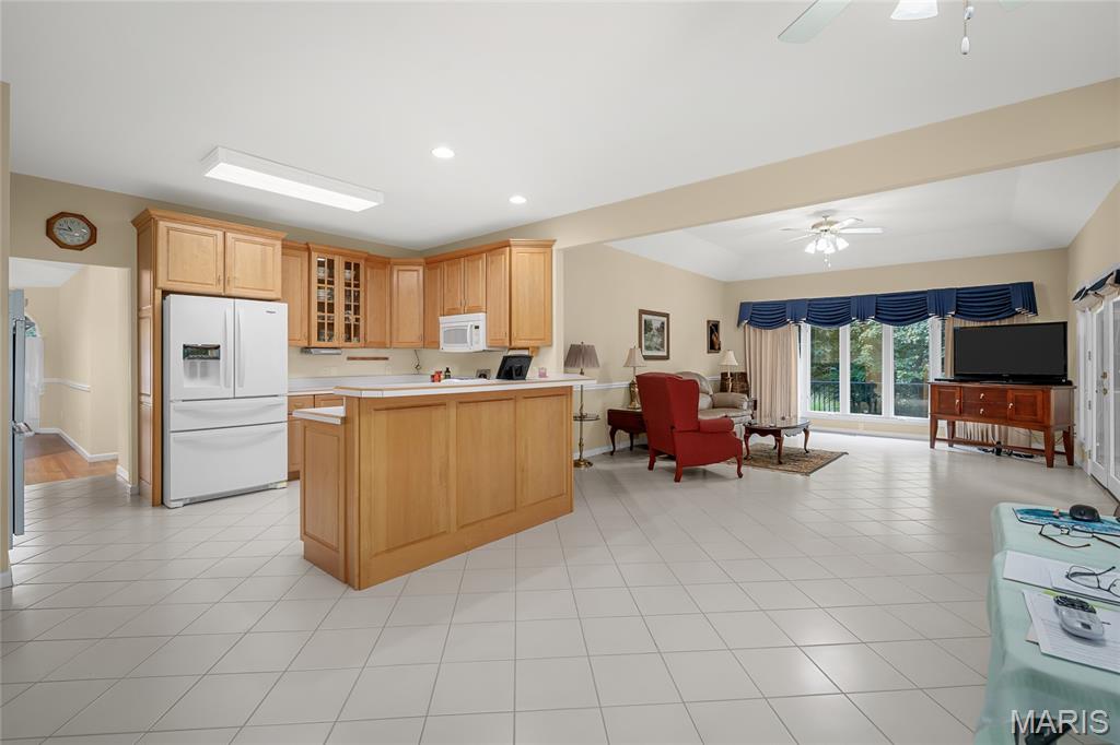 769 Old Colony Road Defiance, MO 63341 - Photo 8 of 56