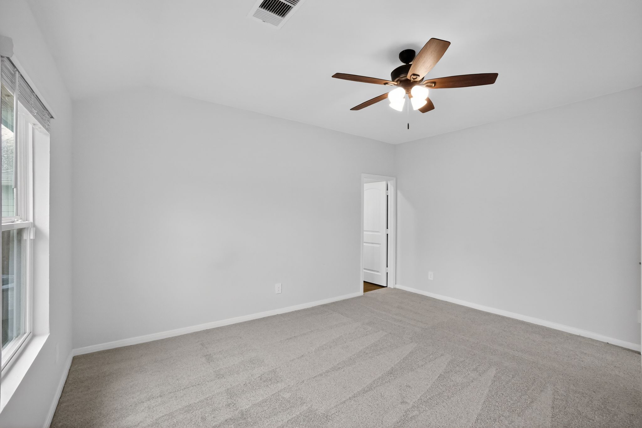 206 Addison Place Lockhart, TX 78644 - Photo 18 of 24 an empty room