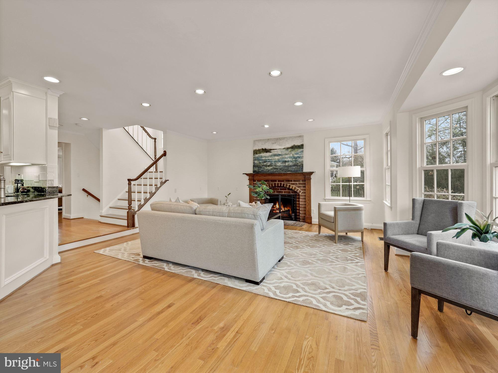 4223 Everett Street Kensington, MD 20895 - Photo 17 of 49 Family Room