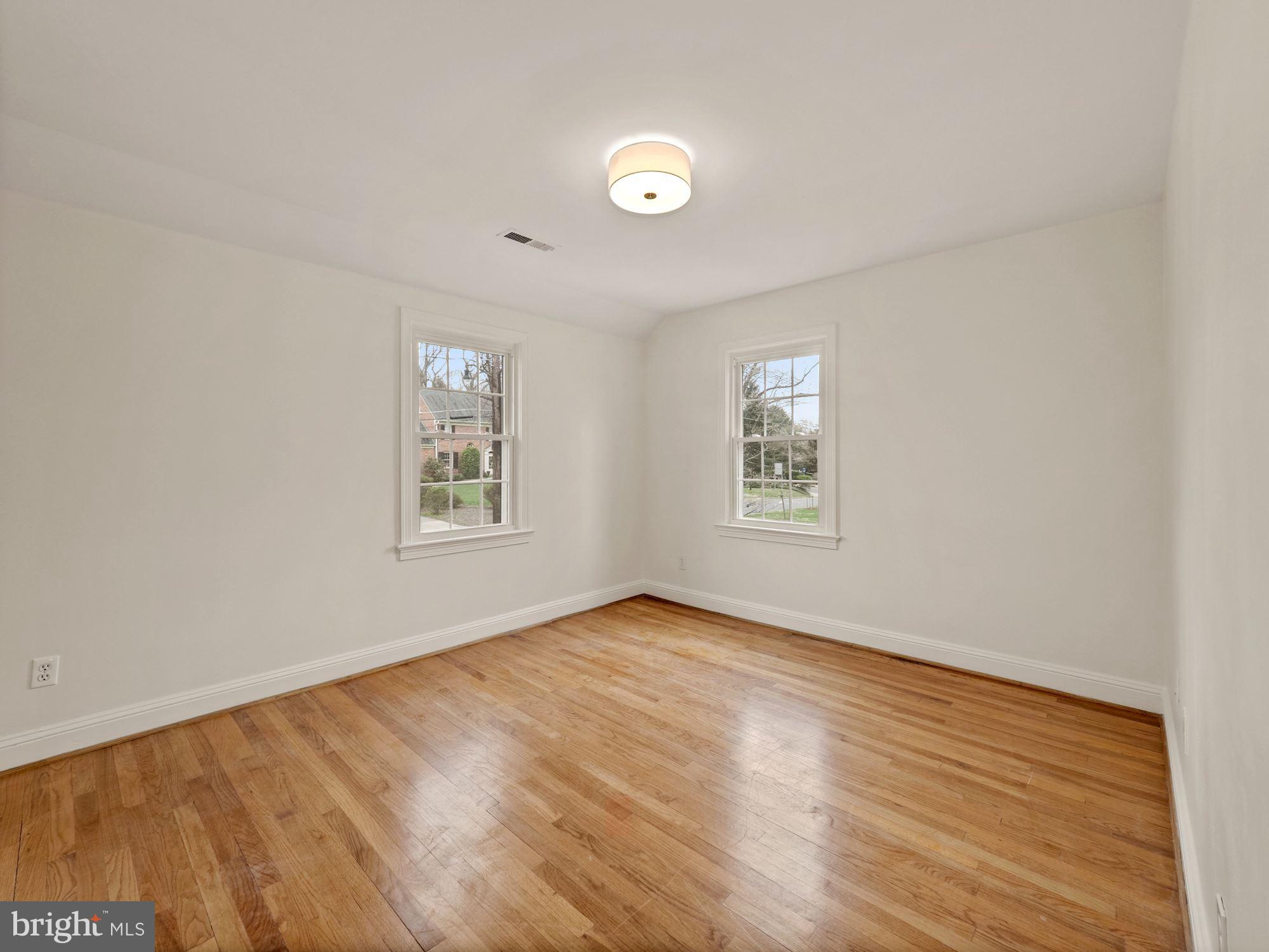 4223 Everett Street Kensington, MD 20895 - Photo 32 of 49 Large Bedroom #3