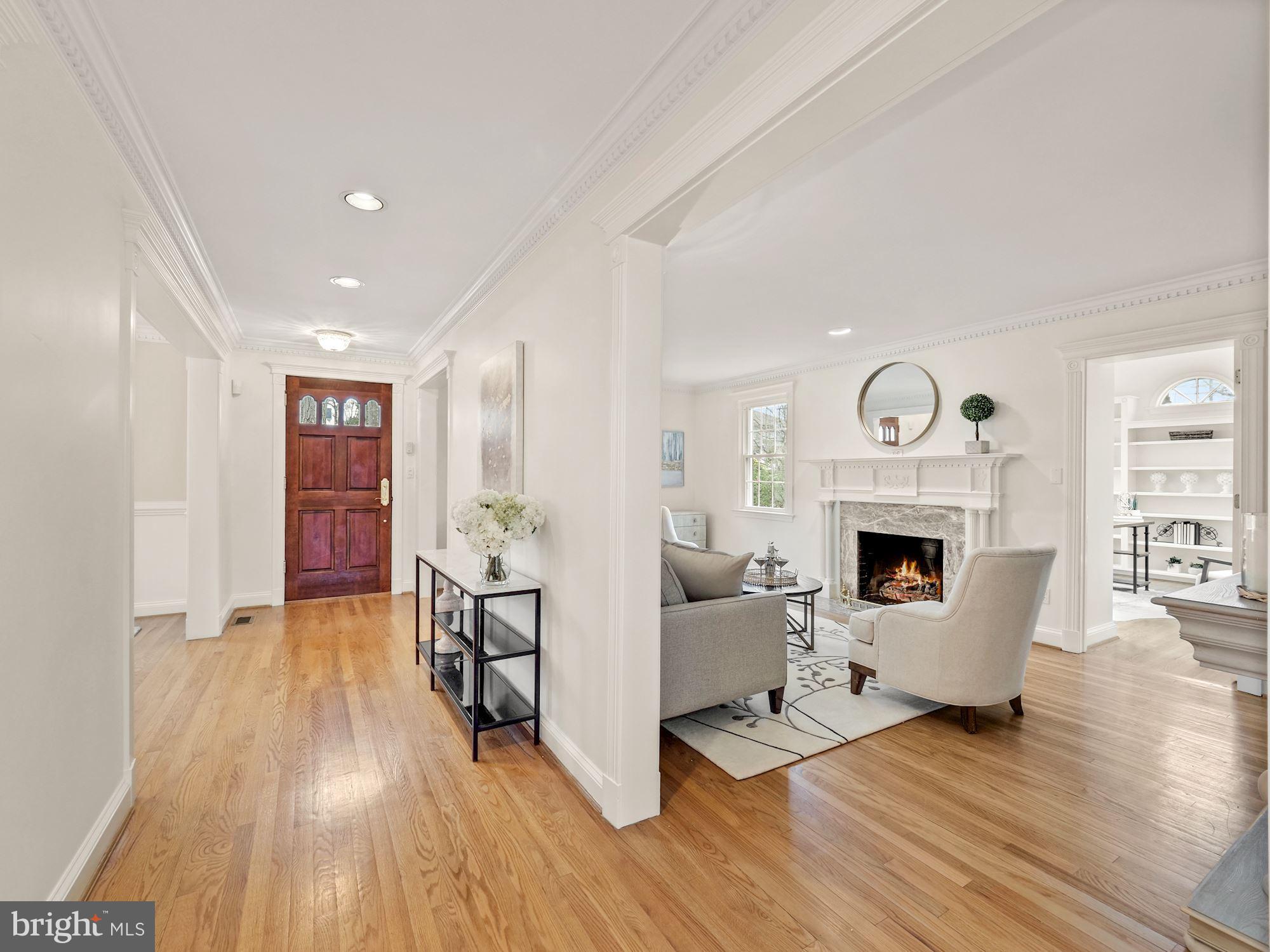 4223 Everett Street Kensington, MD 20895 - Photo 7 of 49 Stunning molding