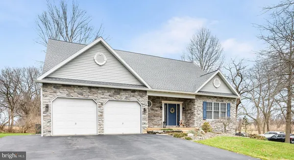 $595,000 | 4135 Hill Terrace Drive, Reading, PA 19608