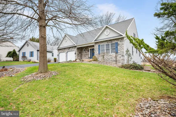 $595,000 | 4135 Hill Terrace Drive, Reading, PA 19608