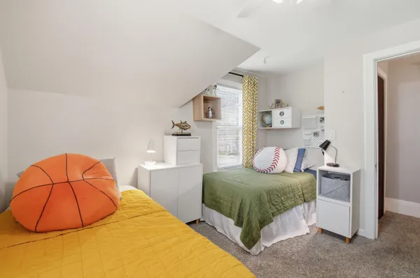 $359,000 | 323 South Worthington Street, Oconomowoc, WI 53066