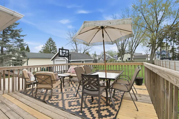 $359,000 | 323 South Worthington Street, Oconomowoc, WI 53066
