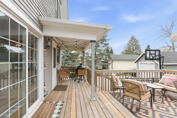 $359,000 | 323 South Worthington Street, Oconomowoc, WI 53066