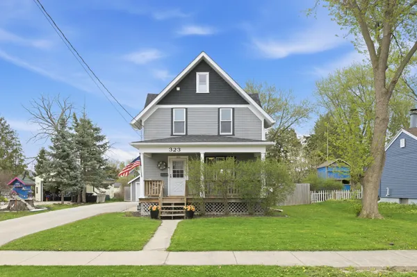 $359,000 | 323 South Worthington Street, Oconomowoc, WI 53066