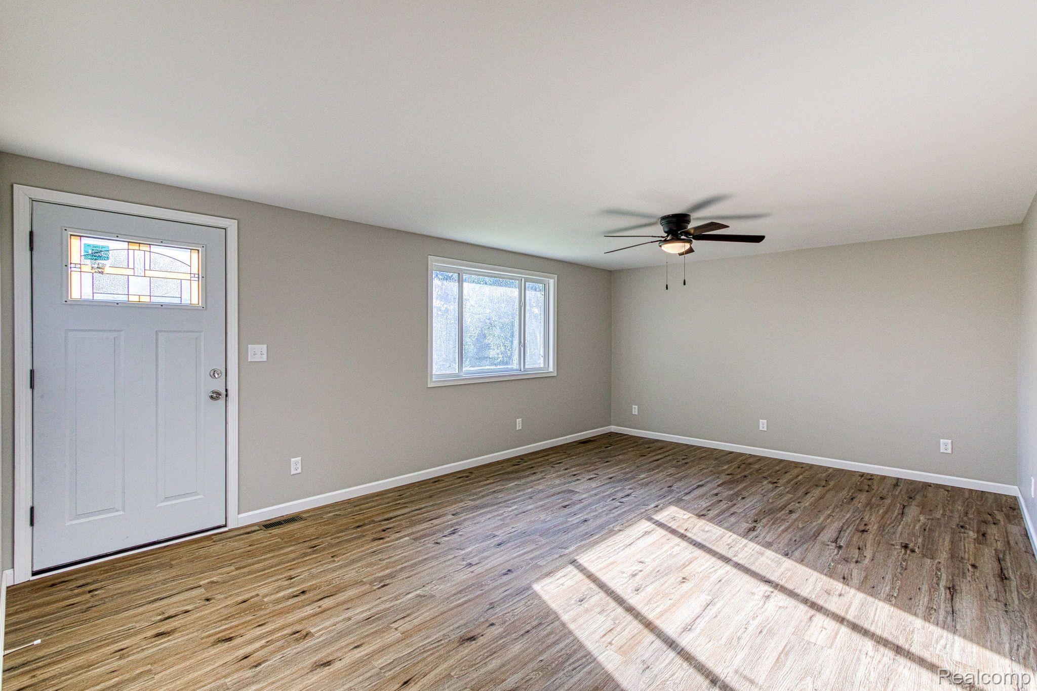 3091 Freiburger Road Snover, MI 48472 - Photo 5 of 49 Gallery Image 5