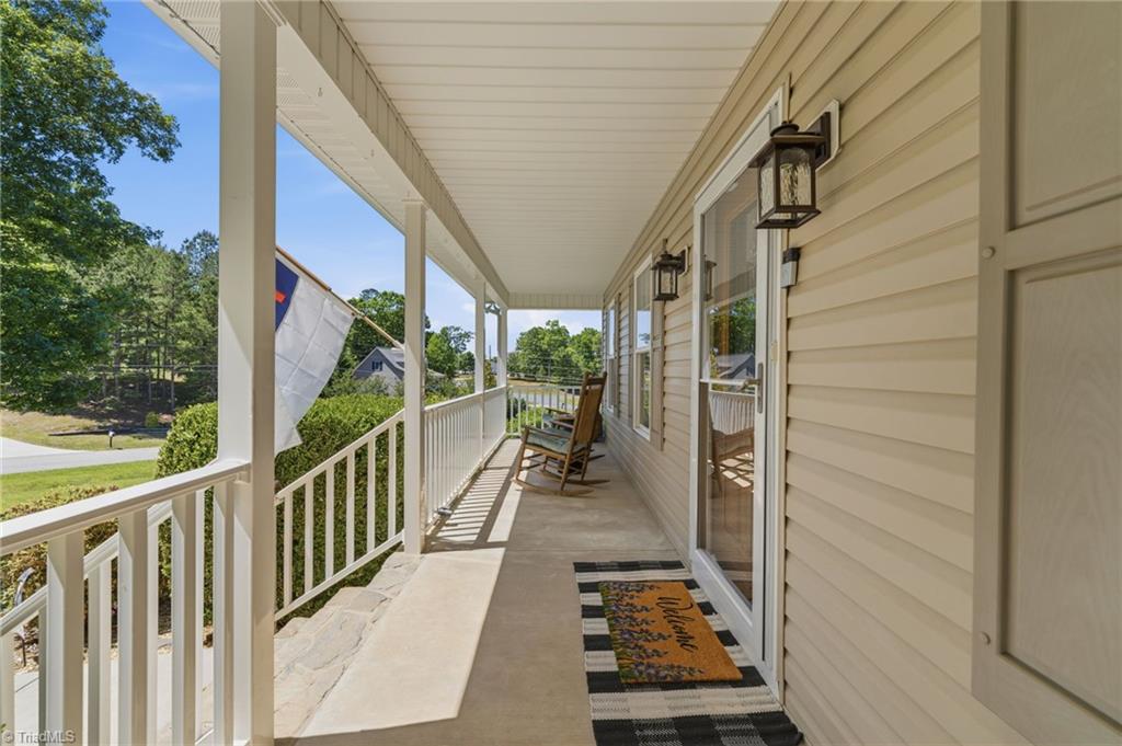 2586 Butterfly Trail Randleman, NC 27317 - Photo 5 of 50