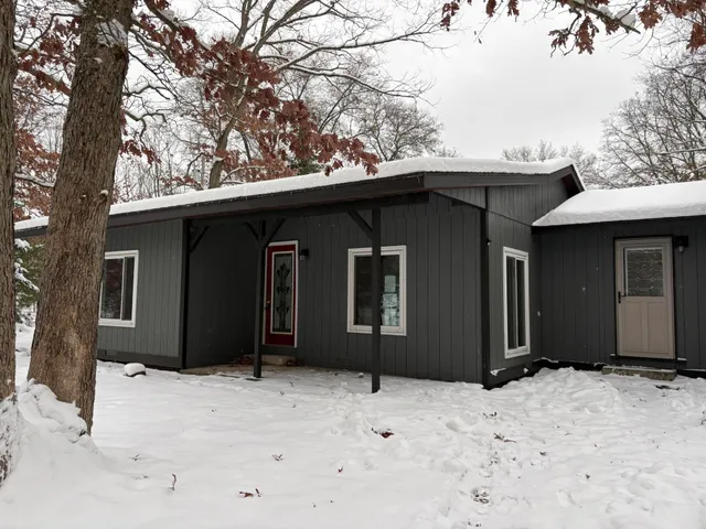 $256,000 | 9680 South Thornapple Avenue, Grant, MI 49327