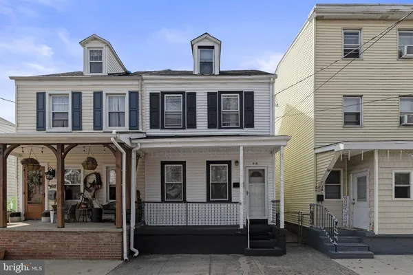 $255,000 | 416 Cumberland Street, Gloucester City, NJ 08030