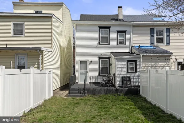 $255,000 | 416 Cumberland Street, Gloucester City, NJ 08030