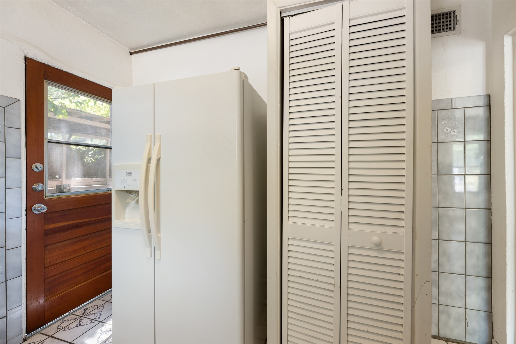 1401 Kirkwood Road, Unit A Austin, TX 78722 - Photo 11 of 24