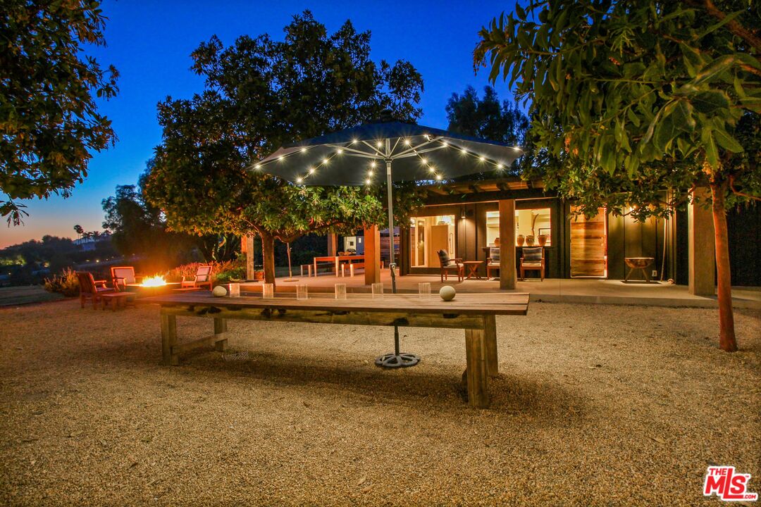 5801 Kanan Dume Road Malibu, CA 90265 - Photo 35 of 44