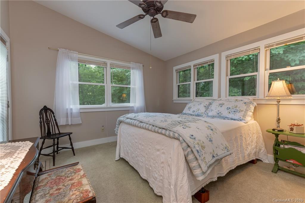 269 Valley View Lane Tryon, NC 28782 - Photo 20 of 43 Gallery Image 20