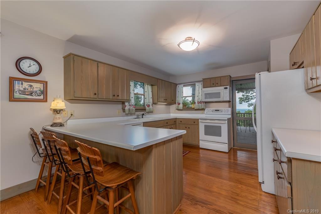 269 Valley View Lane Tryon, NC 28782 - Photo 10 of 43 Gallery Image 10