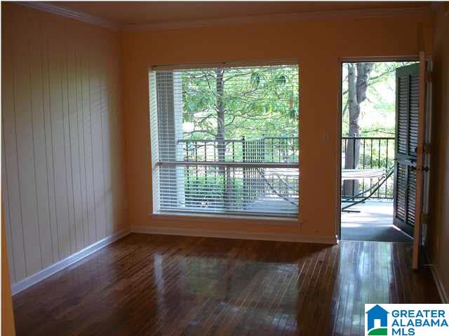 57 Hanover Circle, Unit 122 Birmingham, AL 35205 - Photo 5 of 32